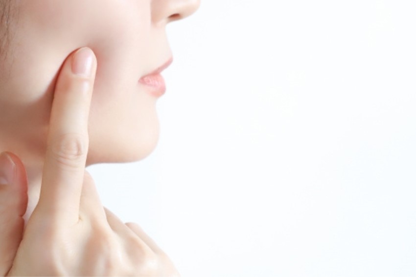 なぜ乾燥肌になる？原因とは