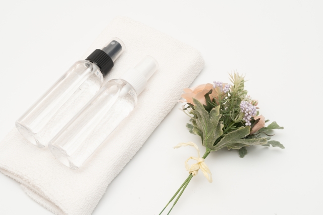 化粧水を見直すなら「顔を洗う水」がおすすめ