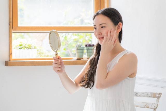 化粧水を正しく使ってうるおいに満ちた健やか肌に