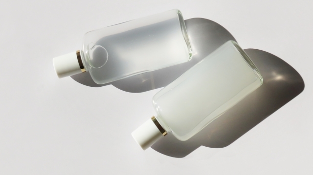 化粧水と乳液の使い方の順番