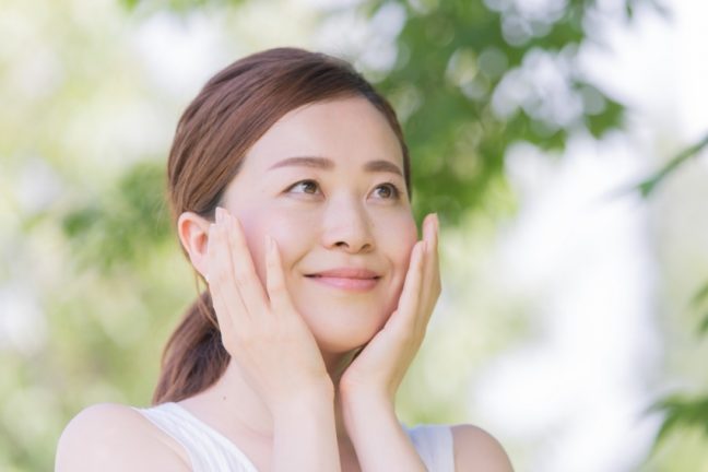 肌荒れも日焼けも防ぐ！紫外線ケアは保湿から始めよう