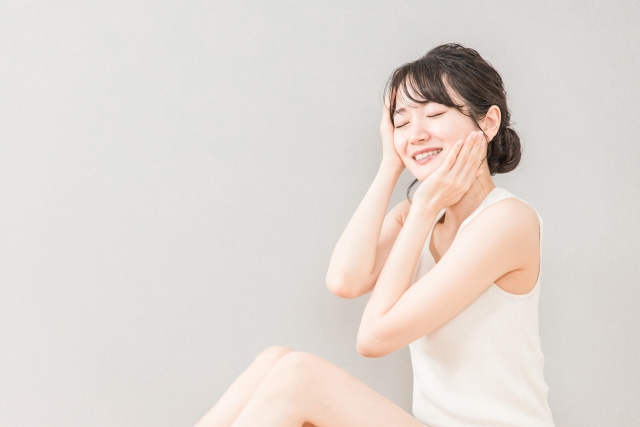 化粧水の正しい付け方