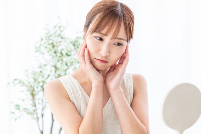 クレンジング後に乾燥するのはなぜ?考えられる原因とは